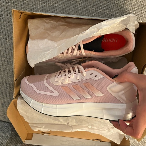 BNWT Adidas Duramo 10 WIDE Women’s Running Shoes – US Size 8.5 - Picture 10 of 11
